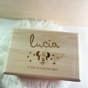 Caja de nacimiento muñeco