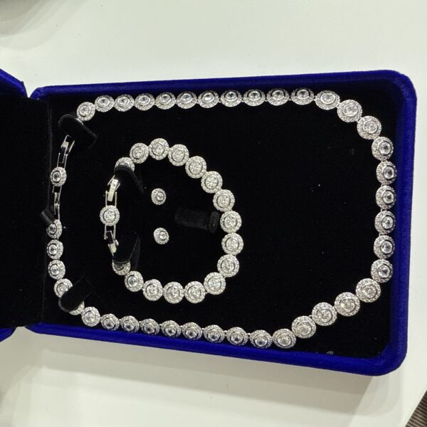 Pack collar brillante