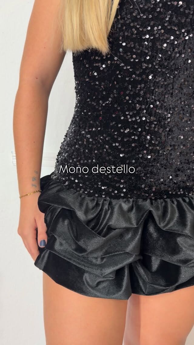 Instagram post from darikishop. This post is in position 2.