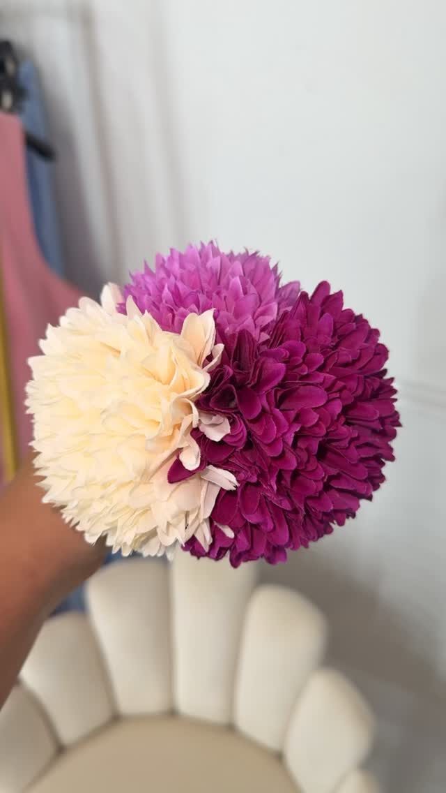 Instagram post from darikishop. This post is in position 2.